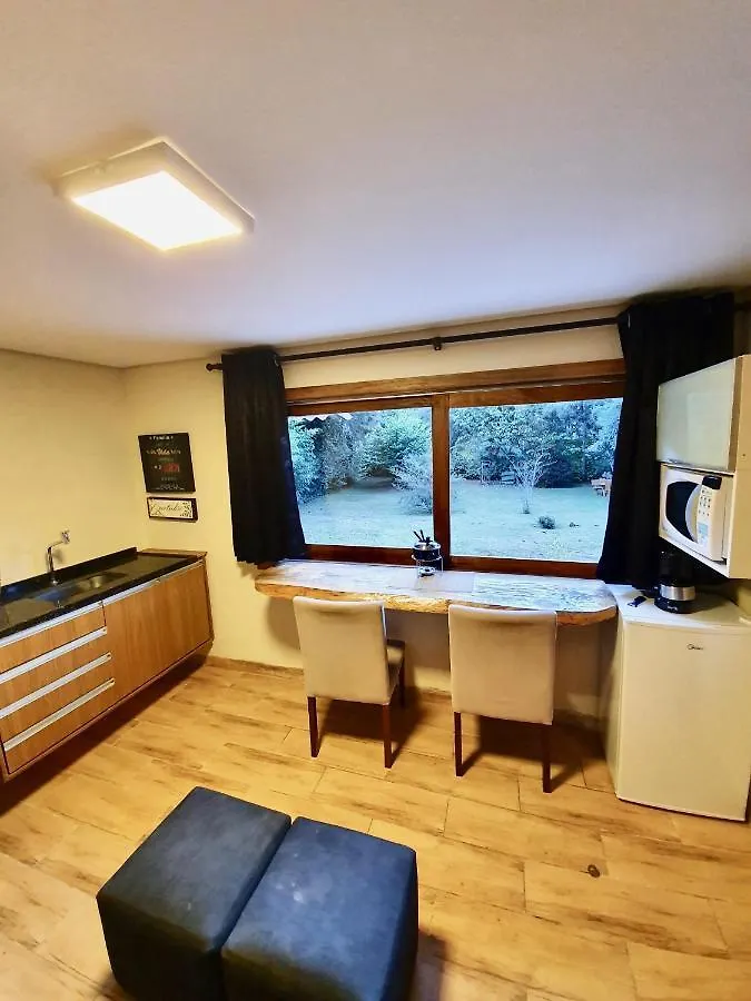 **** Hotel Empório reserva da serra com área lazer natureza e excelente localização Campos do Jordão Brasil